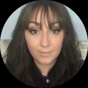 Meet your Posher, Dana